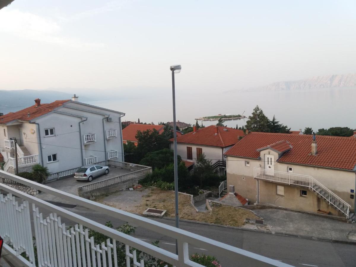 Nina Seaview Apartamento Novi Vinodolski Exterior foto